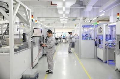 感受松江经济数字化转型最新成果 65位体验官见证物联网技术研发新突破